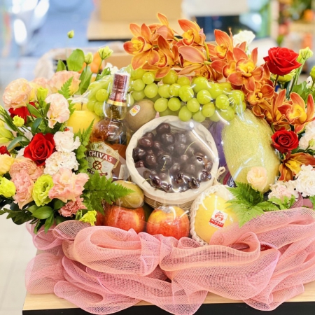 GIỎ TRÁI CÂY TẶNG KHÁCH HÀNG NỮ