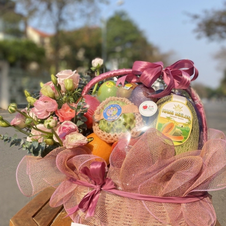 LẴNG QUÀ TẶNG